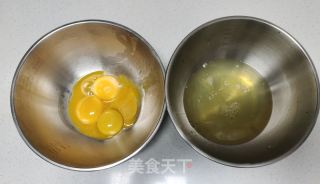 美味蒸蛋糕的做法步骤：1