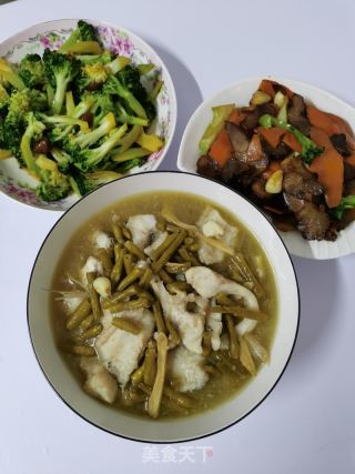 酸豆角煮鲈鱼的做法步骤：14