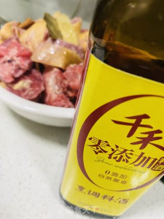 酸萝卜鹅汤的做法步骤：5