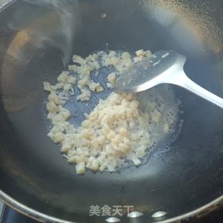 鸡蛋瑶柱炒韭菜的做法步骤：9