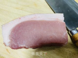 红薯粉蒸肉的做法步骤：1