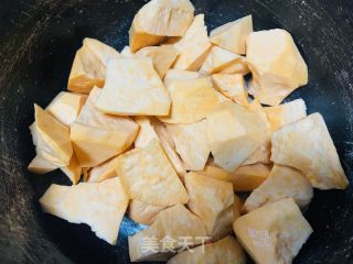 红薯粉蒸肉的做法步骤：8