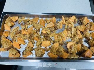 红薯粉蒸肉的做法步骤：11