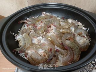 蒜蓉金针菇粉丝鲜虾煲的做法步骤：13