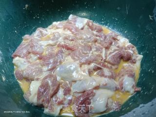 娃娃菜粉丝豆腐瘦肉煲的做法步骤：1
