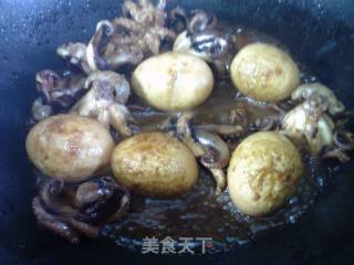 虎皮鸡蛋烧望潮的做法步骤：11