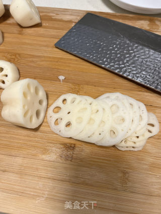 糖醋莲藕的做法步骤：2
