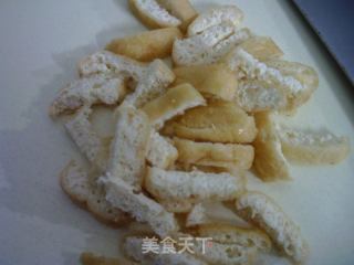 油豆腐番茄夜开花羹的做法步骤：2