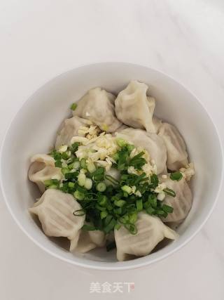 西安特色美食～油泼饺子的做法步骤：5