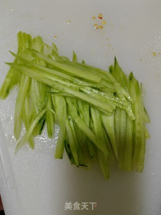 蔬菜拌牛肉的做法步骤：3