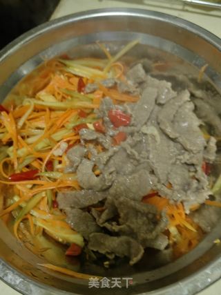 蔬菜拌牛肉的做法步骤：7
