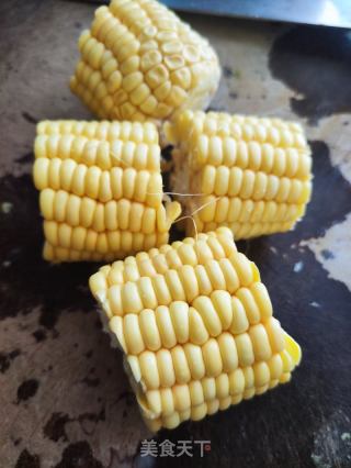 哈蜜瓜龙骨汤的做法步骤：2