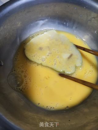 蛋香煎粽的做法步骤：5