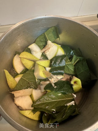 止咳润肺梨汤的做法步骤：2