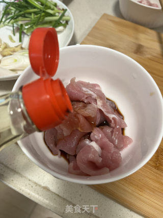 低卡猪肉白菜炖粉条的做法步骤：2