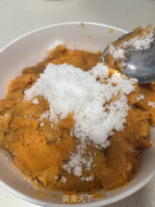 红薯丸子的做法步骤：2