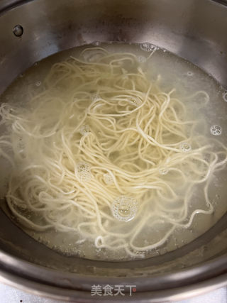 热干面的做法步骤：4