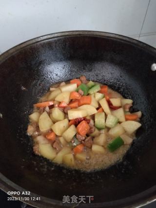 红烧肉炖萝卜的做法步骤：5
