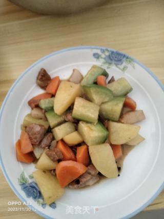 红烧肉炖萝卜的做法步骤：6