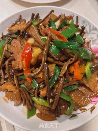 茶树菇炒肉的做法