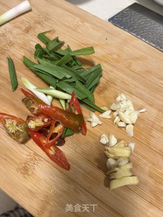茶树菇炒肉的做法步骤：4