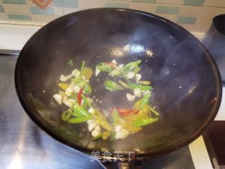 牛肉炒香菜的做法步骤：11