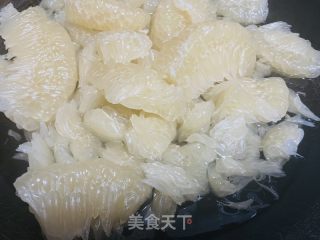 枸杞柚子蜜的做法步骤：1