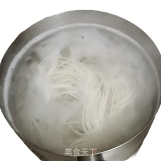 阳春面的做法步骤：4