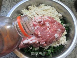 韭菜肉末豆腐馅饺子的做法步骤：7
