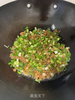 梅干菜锅盔的做法步骤：8