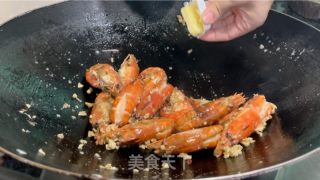 蒜蓉黄油虾的做法步骤：8
