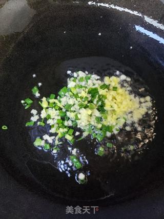 鲜香美味蘑菇炒肉片的做法步骤：4