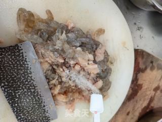 鸡胸肉虾云吞的做法步骤：2