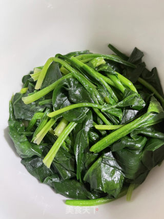 上汤菠菜的做法步骤：12