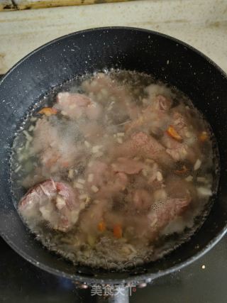肉片汤面的做法步骤：4