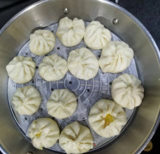 奶黄包的做法步骤：6