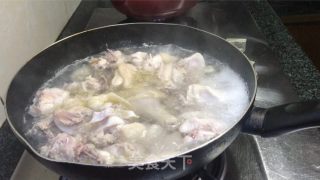 金汤花胶鸡的做法步骤：6