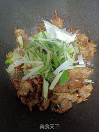 爆炒羊肉的做法步骤：5