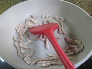 瘦肉双椒炒荞麦面的做法步骤：6