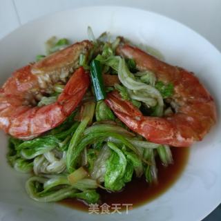 白菜叶炒黑虎虾的做法