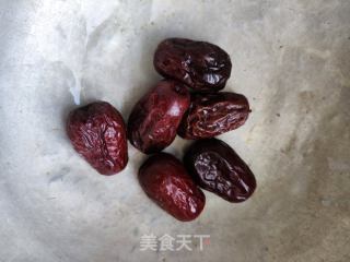 艾叶红枣蛋的做法步骤：2