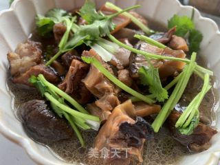 墨鱼炖排骨的做法步骤：15