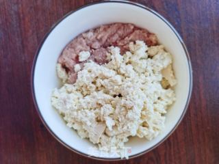 菠菜煮豆腐丸子的做法步骤：2