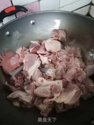 临沂大盘鸡的做法步骤：3
