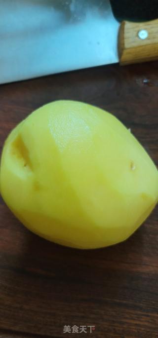 牛白腩烧土豆的做法步骤：1