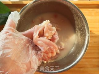 广式冬菇蒸滑鸡的做法步骤：4
