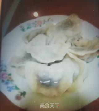 牛肉皮芽子饺子的做法步骤：5