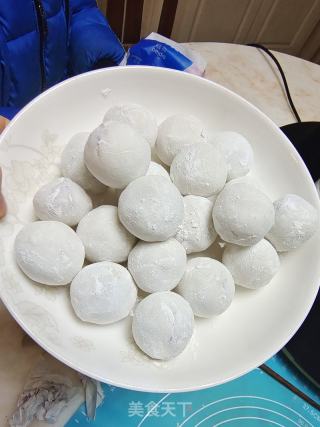 芝麻花生汤圆的做法步骤：9