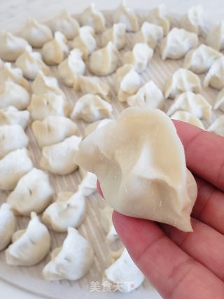 冬至吃饺子喽～猪肉白萝卜饺子的做法步骤：9