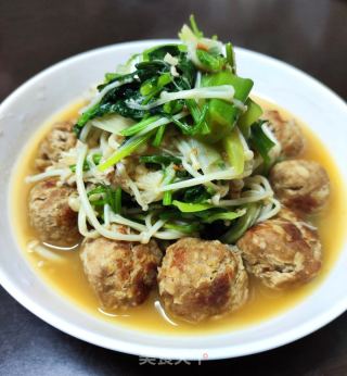 金针菇煮肉丸的做法步骤：9